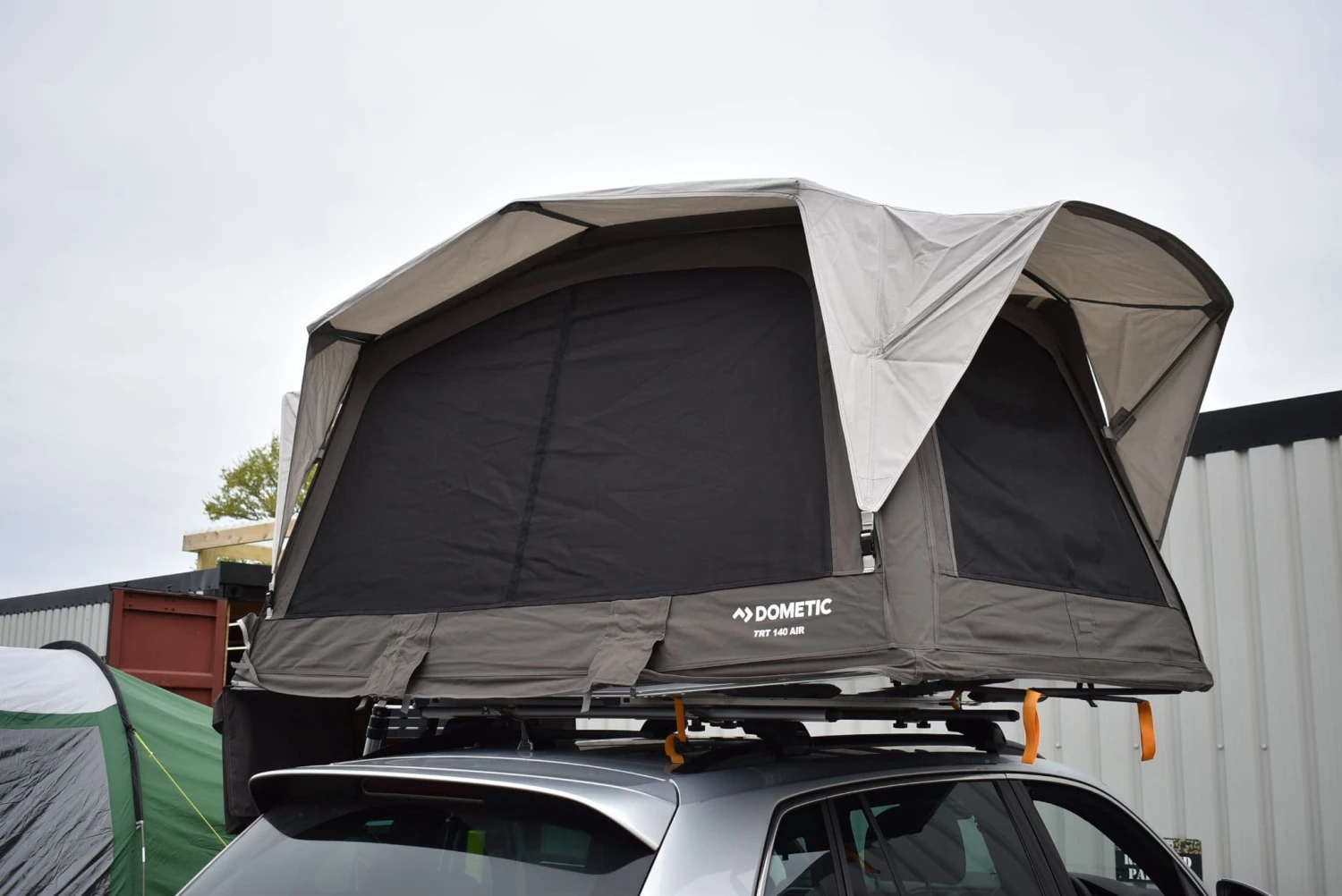 Dometic TRT 140 Air Inflatable Rooftop Tent - Image 4