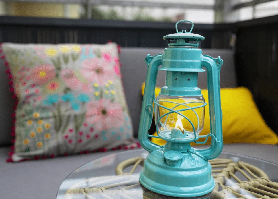 Feuerhand Baby Special 276 Hurricane Lantern - Light Green - Image 3