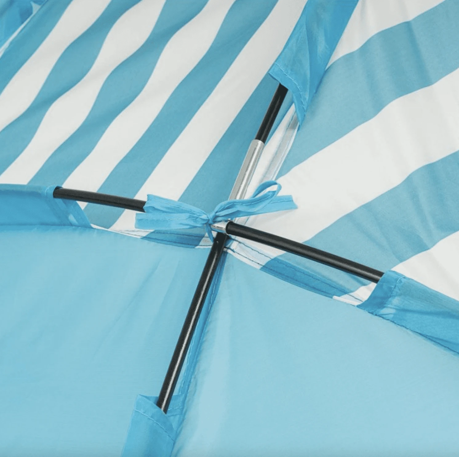 Highlander Harris Sports Beach Shelter - Image 5