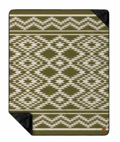 Slowtide Chico Quick-Dry Park Blanket- Army Green