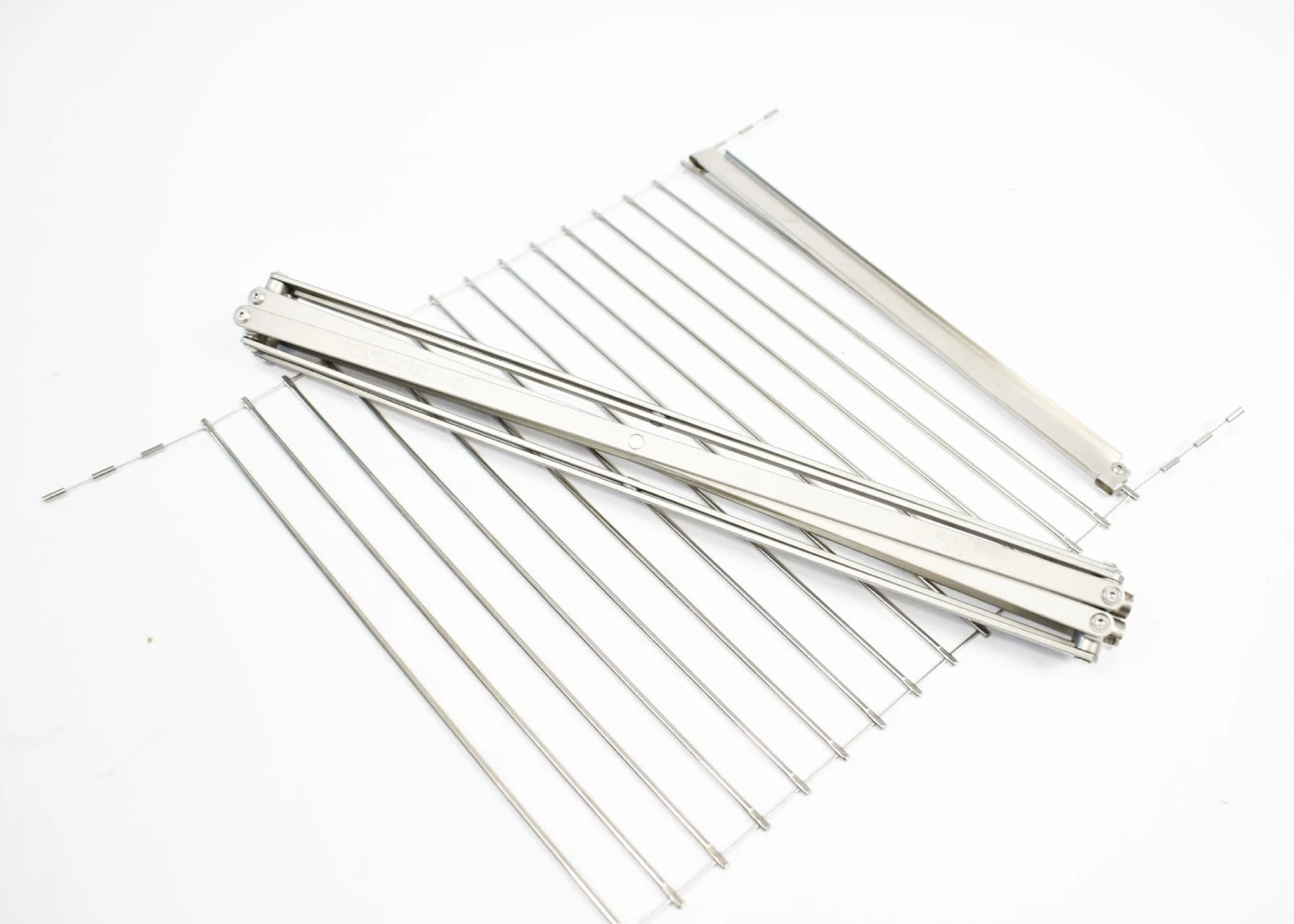 Wolf And Grizzly Grill Kit With Fire Starter Set - Image 3